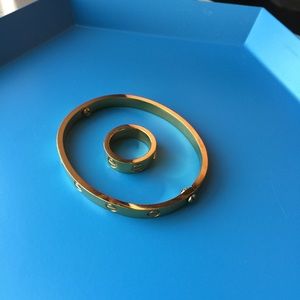 C word love ring & bracelet set